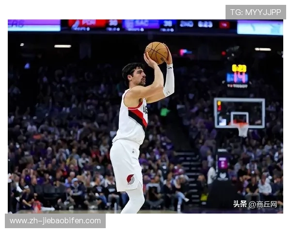 开拓者135-119战胜爵士，西蒙斯三分球10中7砍下35分